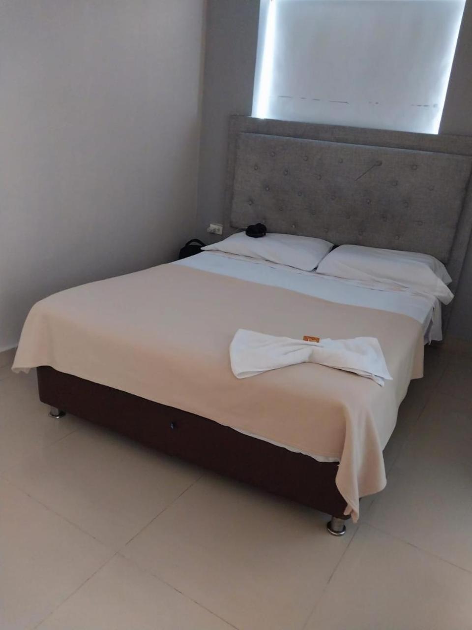 Villa Mary Hostal Баранкила Екстериор снимка