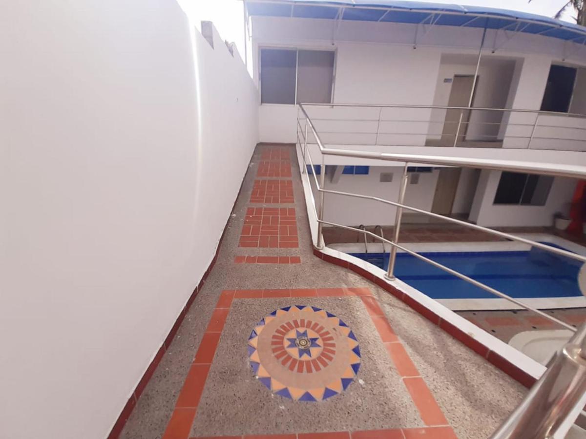 Villa Mary Hostal Баранкила Екстериор снимка
